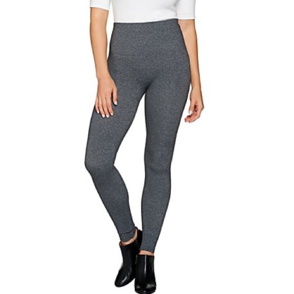 NWOT SPANX Look at Me Now Seamless Leggings